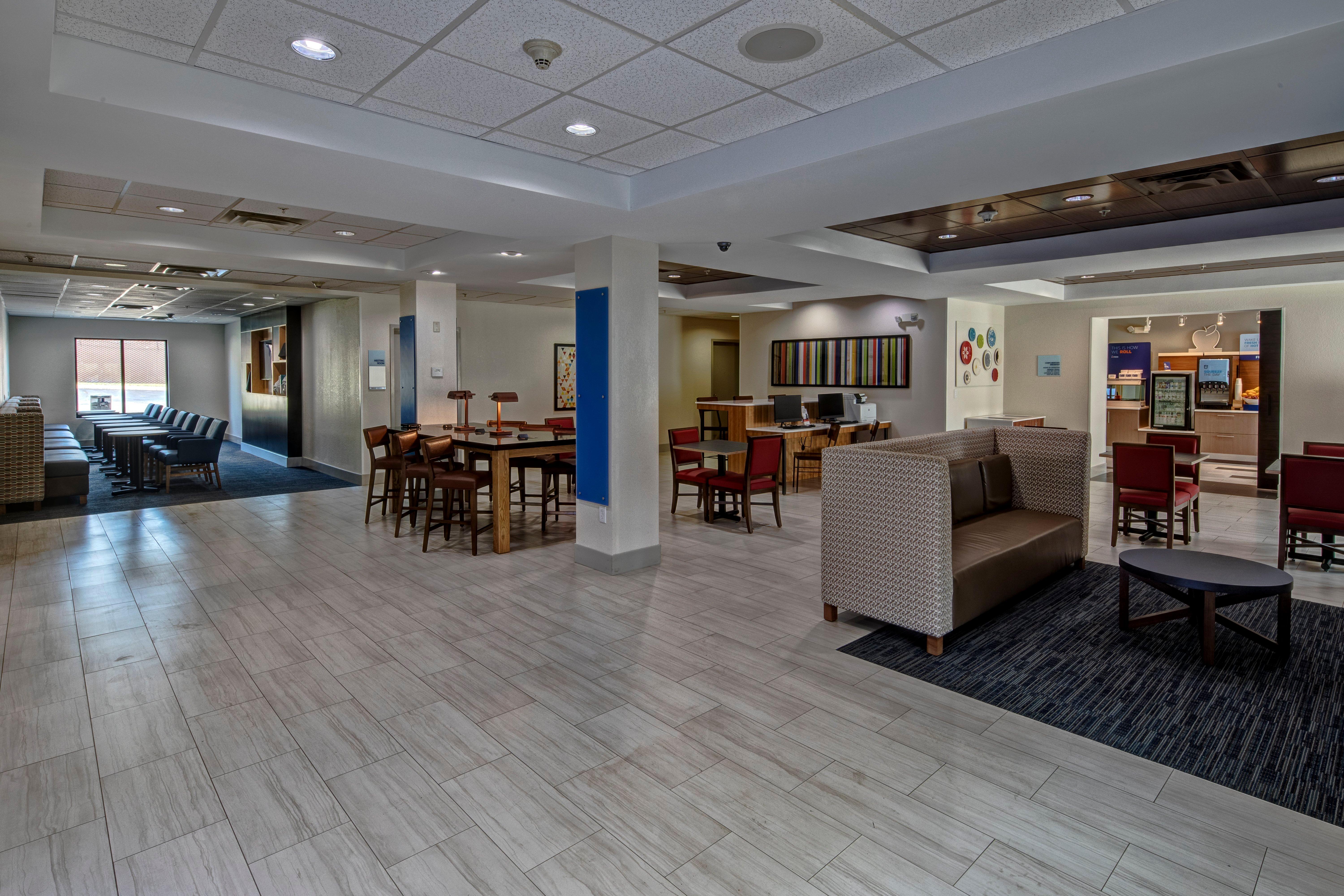 Holiday Inn Express Hotel & Suites Smyrna-Nashville Area By Ihg Eksteriør bilde