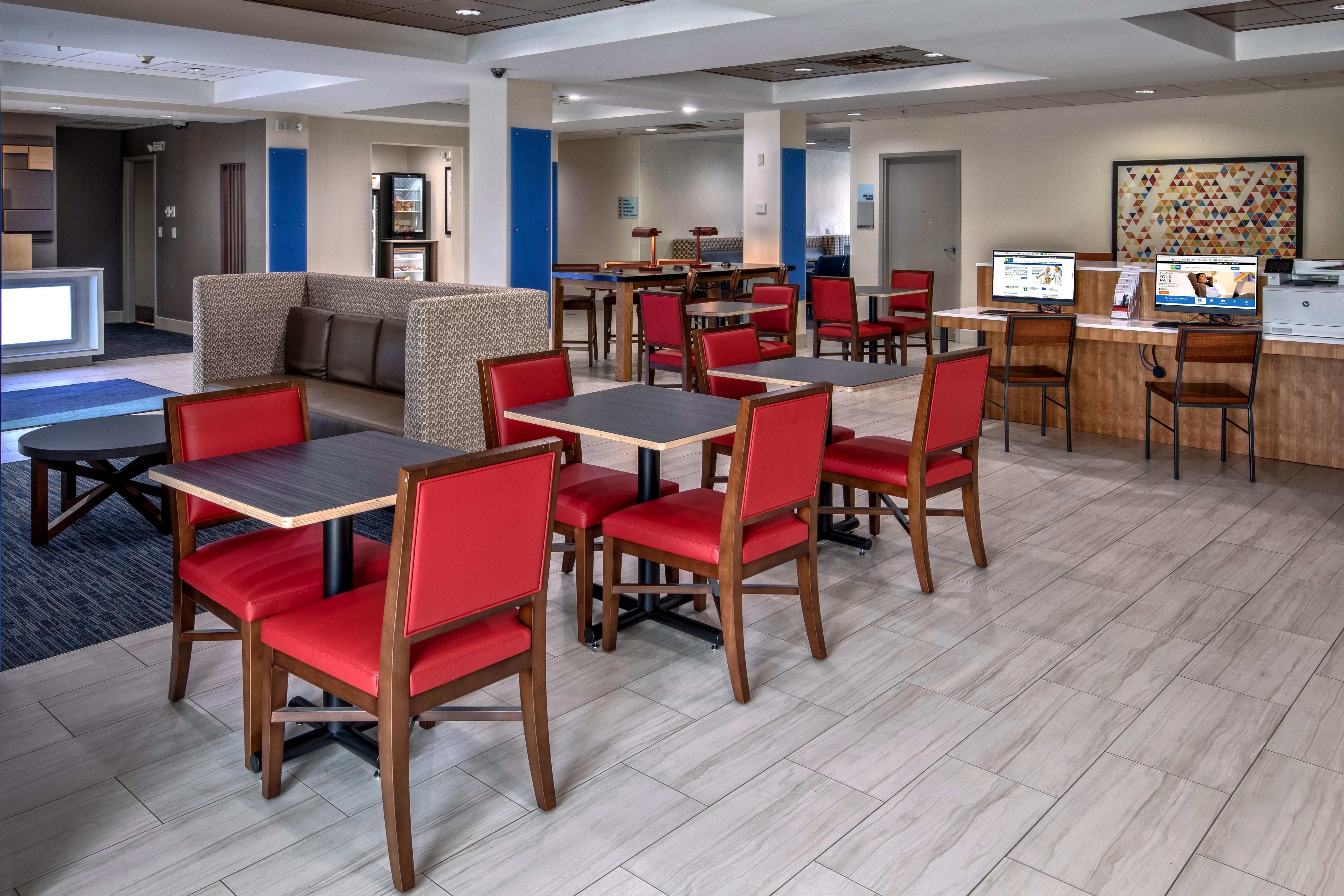 Holiday Inn Express Hotel & Suites Smyrna-Nashville Area By Ihg Eksteriør bilde